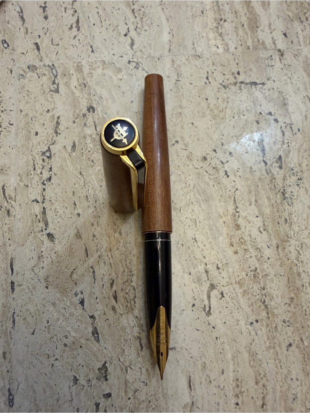 Vintage 1974 Pilot Custom Kaede Maple Wood Fountain Pen 18K Medium Nib H874